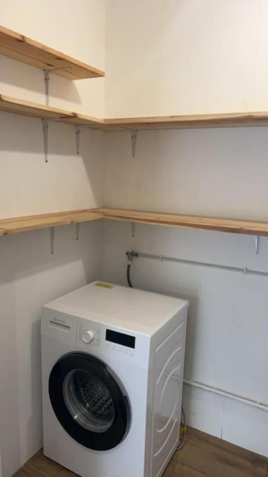 Maison En Bois A Entrechaux Εξωτερικό φωτογραφία